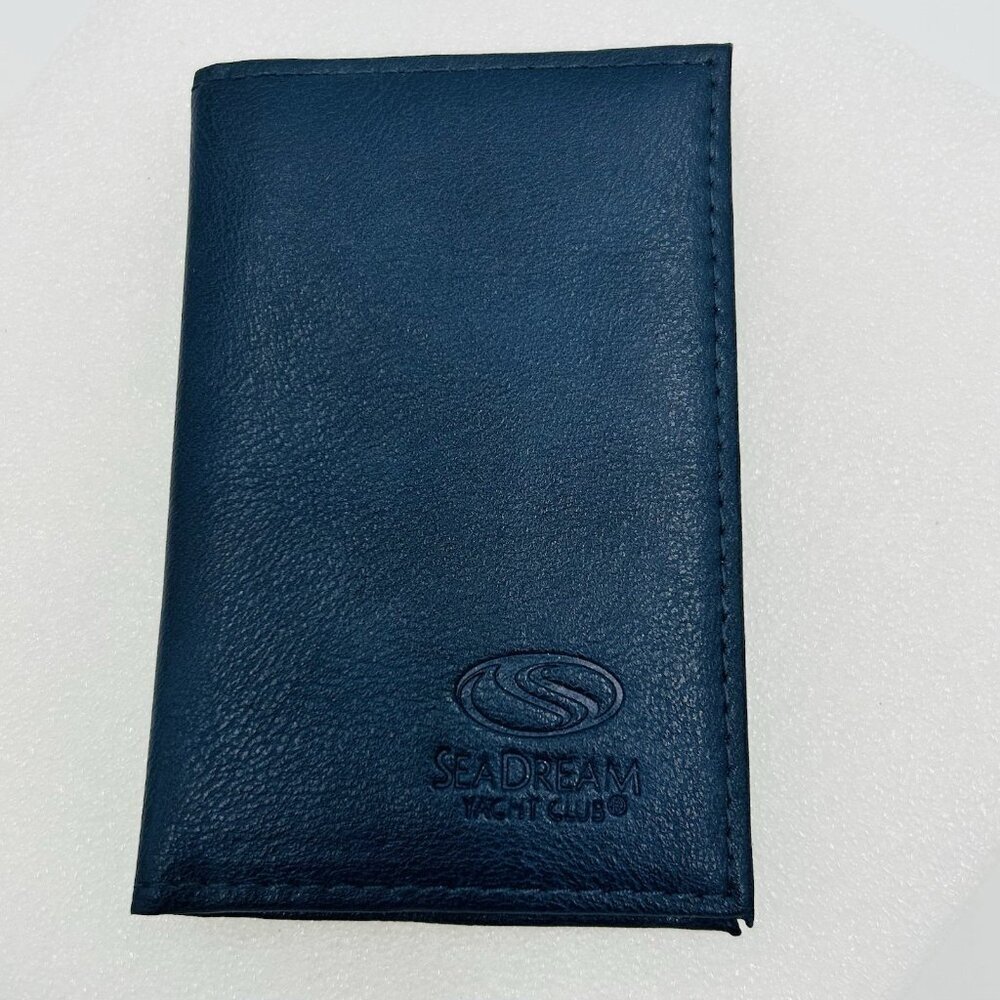 Sea Dream Yacht Club Leather Card Holder Case Navy Never Used